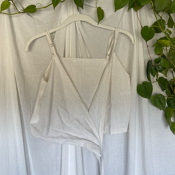 Aniela Parys reversible linen wrap top - Picture 3 of 5